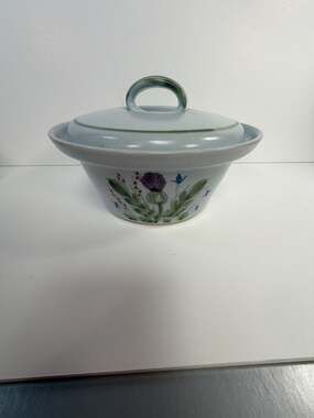 Buchan Thistleware Stoneware Round Covered Casserole Dish Portobello Scotland